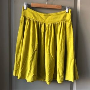 Great shape! Banana Republic skirt. WITH POCKETS